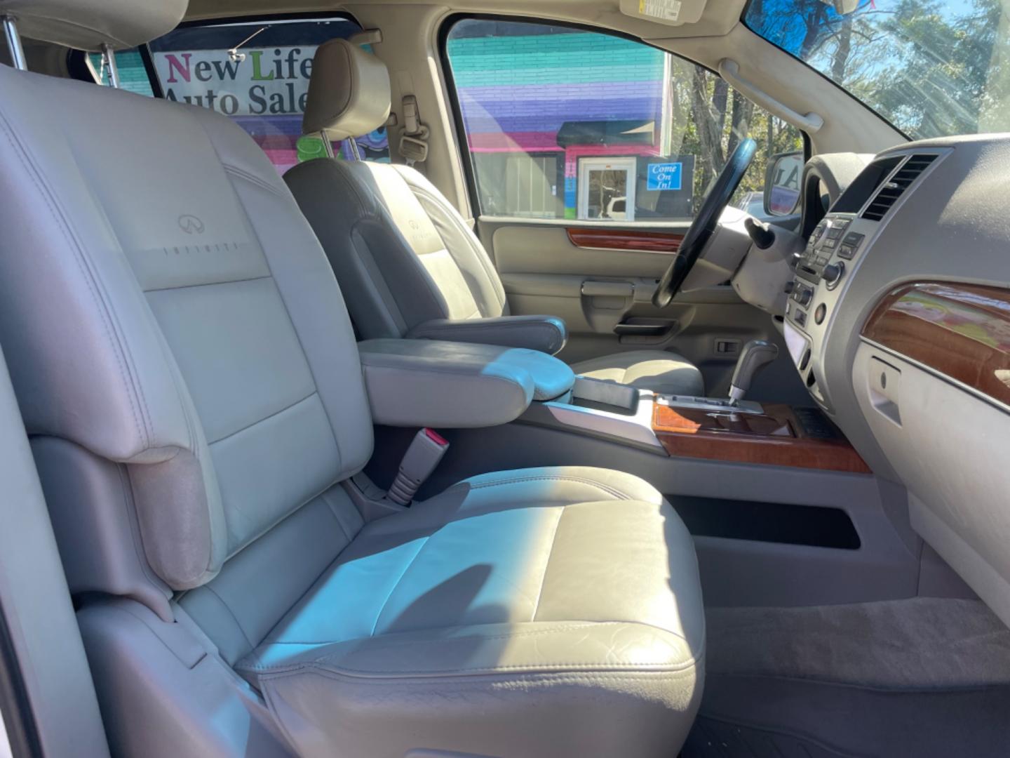 2008 WHITE INFINITI QX56 BASE (5N3AA08D18N) with an 5.6L engine, Automatic transmission, located at 5103 Dorchester Rd., Charleston, SC, 29418-5607, (843) 767-1122, 36.245171, -115.228050 - Photo#9